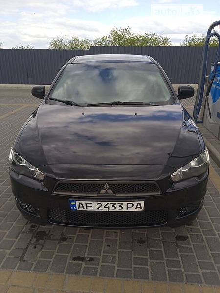 Mitsubishi Lancer 2008  випуску Дніпро з двигуном 1.5 л  седан механіка за 6000 долл. 