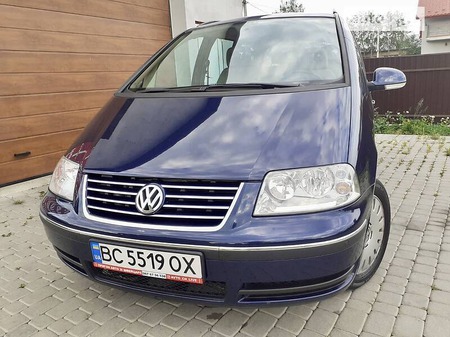 Volkswagen Sharan 2006  випуску Львів з двигуном 1.8 л бензин мінівен автомат за 6200 долл. 
