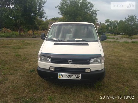 Volkswagen Transporter 1999  випуску Полтава з двигуном 2.5 л дизель мінівен механіка за 5500 долл. 