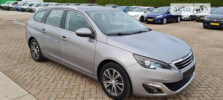 Peugeot 308 2015  випуску Полтава з двигуном 0 л дизель універсал механіка за 12150 долл. 