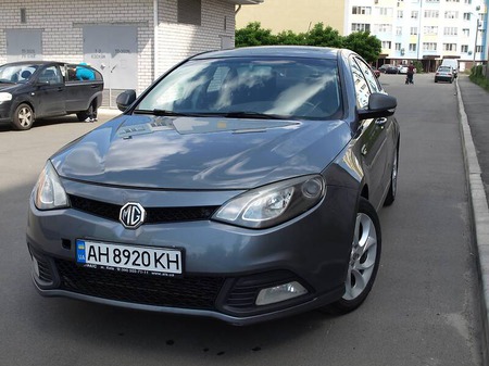 MG 6 2012  випуску Київ з двигуном 1.8 л  ліфтбек механіка за 3900 долл. 