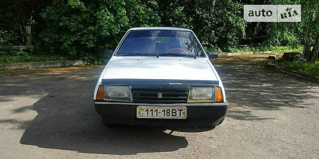 Lada 2109 1995  випуску Вінниця з двигуном 1.5 л  седан механіка за 1050 долл. 