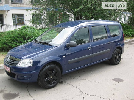 Dacia Logan 2009  випуску Черкаси з двигуном 1.4 л бензин універсал механіка за 4650 долл. 