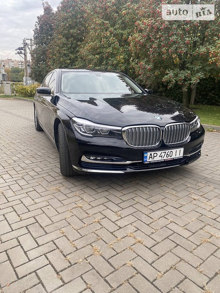 BMW 740 2017  випуску Київ з двигуном 3 л бензин седан автомат за 44000 долл. 