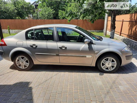 Renault Megane 2004  випуску Житомир з двигуном 0 л бензин седан механіка за 4300 долл. 