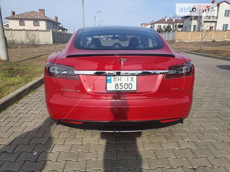 Tesla S 2013  випуску Одеса з двигуном 0 л електро седан автомат за 28500 долл. 
