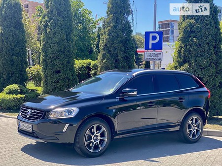 Volvo XC60 2016  випуску Івано-Франківськ з двигуном 2 л дизель позашляховик автомат за 23900 долл. 