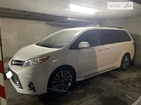 Toyota Sienna 18.06.2022