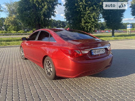 Hyundai Sonata 2012  випуску Вінниця з двигуном 2.4 л бензин седан автомат за 7500 долл. 