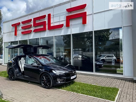 Tesla X 2016  випуску Київ з двигуном 0 л електро позашляховик автомат за 65000 долл. 