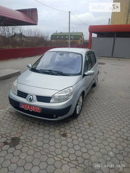 Renault Scenic 2004  випуску Тернопіль з двигуном 0 л бензин хэтчбек автомат за 4990 долл. 