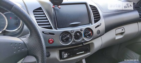 Mitsubishi L 200 2007  випуску Вінниця з двигуном 2.5 л дизель пікап механіка за 10000 долл. 