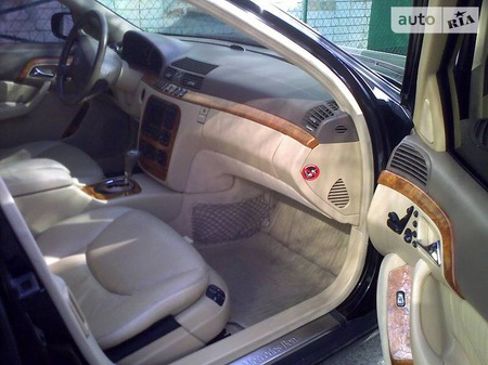 Mercedes-Benz S 500 2000  випуску Чернігів з двигуном 5 л бензин седан автомат за 9000 долл. 
