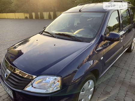 Dacia Logan MCV 2009  випуску Івано-Франківськ з двигуном 0 л  універсал  за 5499 долл. 