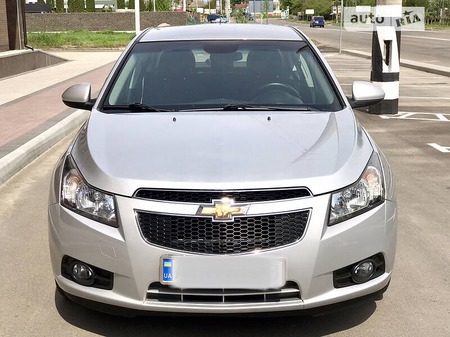 Chevrolet Cruze 2011  випуску Київ з двигуном 2 л дизель седан автомат за 8200 долл. 
