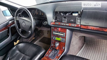 Mercedes-Benz S 420 1997  випуску Хмельницький з двигуном 4.2 л бензин седан автомат за 8500 долл. 