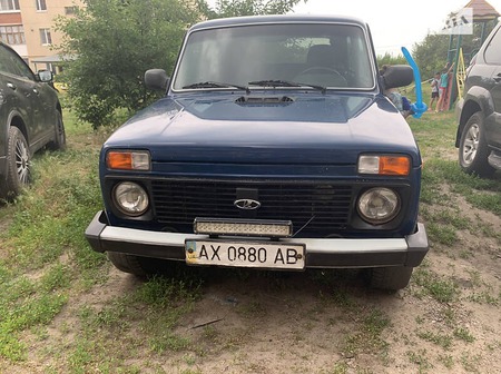 Lada 21213 2012  випуску Харків з двигуном 1.7 л  купе механіка за 5000 долл. 