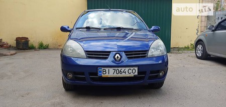 Renault Clio 2007  випуску Полтава з двигуном 1.4 л бензин седан механіка за 3850 долл. 