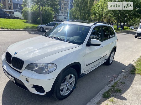 BMW X5 2013  випуску Львів з двигуном 3 л дизель позашляховик автомат за 19900 долл. 