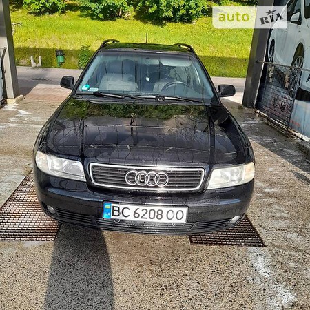 Audi A4 Limousine 2000  випуску Львів з двигуном 1.9 л дизель універсал механіка за 3450 долл. 