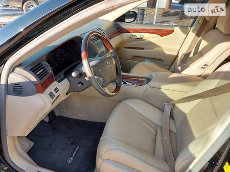 Lexus LS 460 2008  випуску Івано-Франківськ з двигуном 4.6 л бензин седан автомат за 22499 долл. 
