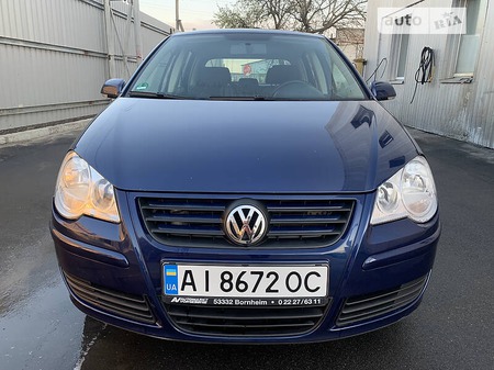 Volkswagen Polo 2005  випуску Київ з двигуном 1.2 л бензин хэтчбек механіка за 5400 долл. 