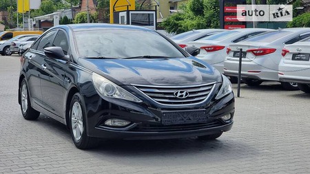 Hyundai Sonata 2012  випуску Вінниця з двигуном 2 л газ седан автомат за 6300 долл. 