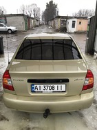 Hyundai Accent 2001 Київ 1.3 л  седан 