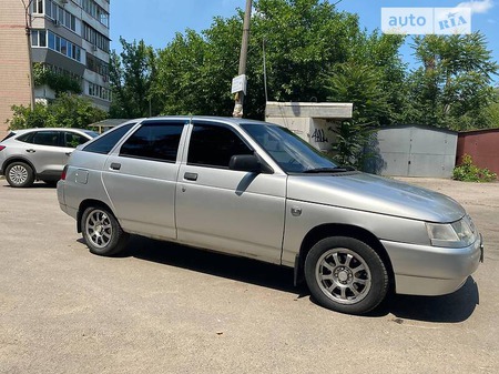 Lada 2112 2004  випуску Запоріжжя з двигуном 1.5 л  хэтчбек механіка за 2400 долл. 