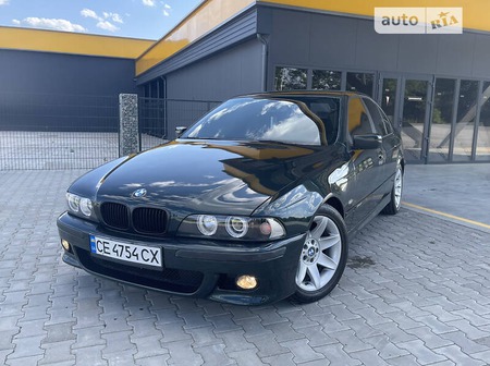 BMW 530 2002  випуску Чернівці з двигуном 3 л дизель седан автомат за 5700 долл. 