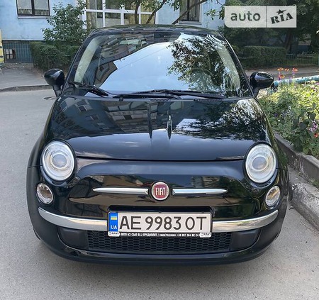 Fiat 500 2015  випуску Дніпро з двигуном 1.4 л бензин купе автомат за 9700 долл. 