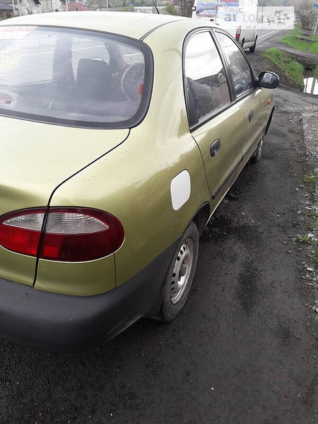 Daewoo Sens 2006  випуску Ужгород з двигуном 1.3 л  седан механіка за 2150 долл. 