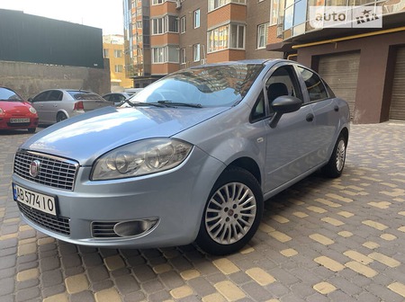 Fiat Linea 2008  випуску Вінниця з двигуном 1.4 л  седан механіка за 3999 долл. 