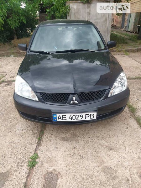 Mitsubishi Lancer 2007  випуску Дніпро з двигуном 1.6 л  хэтчбек механіка за 5400 долл. 