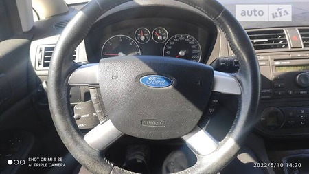 Ford Focus 2005  випуску Луцьк з двигуном 0 л дизель хэтчбек механіка за 2700 долл. 