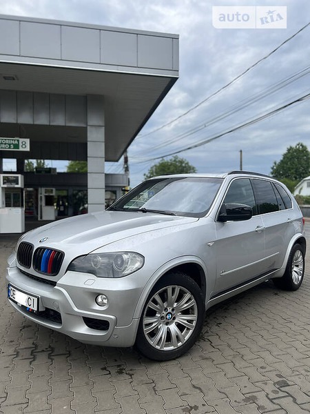 BMW X5 2008  випуску Чернівці з двигуном 4.8 л  позашляховик автомат за 15500 долл. 