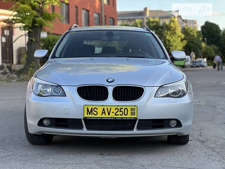 BMW 525 2005  випуску Рівне з двигуном 2.5 л дизель універсал механіка за 6550 долл. 