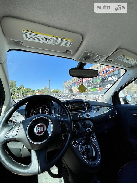 Fiat 500 2017  випуску Львів з двигуном 1.4 л бензин купе автомат за 10500 долл. 