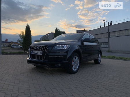 Audi Q7 2014  випуску Хмельницький з двигуном 3 л дизель позашляховик автомат за 25555 долл. 