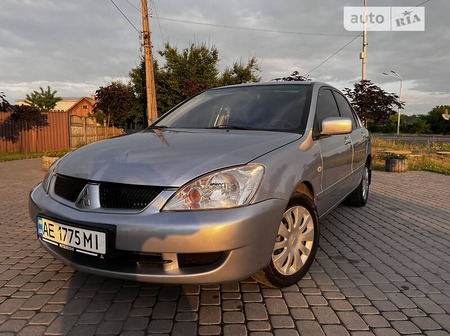 Mitsubishi Lancer 2008  випуску Дніпро з двигуном 1.6 л  седан механіка за 5300 долл. 