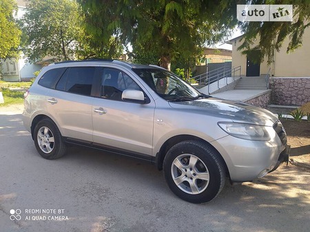 Hyundai Santa Fe 2006  випуску Чернівці з двигуном 2.2 л дизель позашляховик автомат за 11000 долл. 