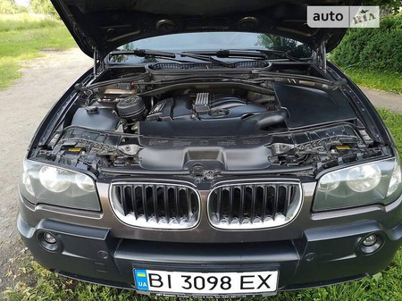 BMW X3 2006  випуску Полтава з двигуном 0 л бензин позашляховик механіка за 7599 долл. 