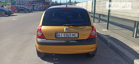 Renault Clio 2003  випуску Київ з двигуном 1.4 л бензин хэтчбек автомат за 3800 долл. 