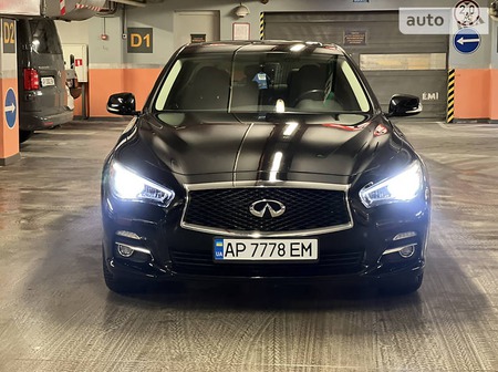 Infiniti Q50 2016  випуску Запоріжжя з двигуном 2 л бензин седан автомат за 15800 долл. 