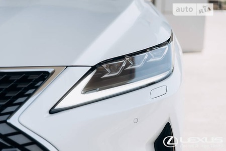 Lexus RX 350 2019  випуску Дніпро з двигуном 3.5 л бензин позашляховик автомат за 53600 долл. 