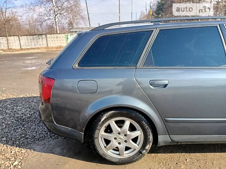 Audi A4 Limousine 2002  випуску Івано-Франківськ з двигуном 1.9 л дизель універсал механіка за 4500 долл. 