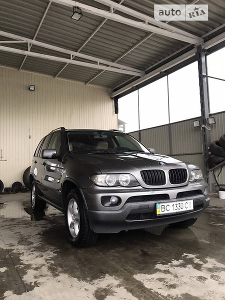 BMW X5 2005  випуску Львів з двигуном 3 л дизель позашляховик автомат за 8000 долл. 