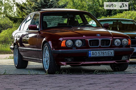 BMW 525 1991  випуску Ужгород з двигуном 2.5 л дизель седан механіка за 6800 долл. 
