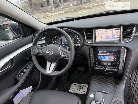 Infiniti QX50 2019  випуску Одеса з двигуном 2 л бензин позашляховик автомат за 31500 долл. 