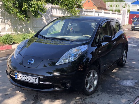 Nissan Leaf 2012  випуску Вінниця з двигуном 0 л електро хэтчбек автомат за 9250 долл. 